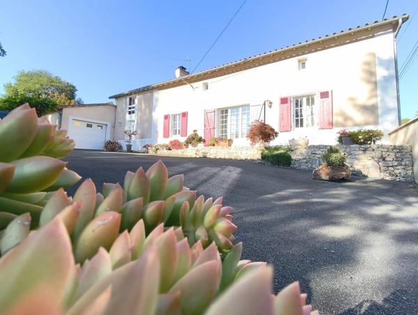 Maison ancienne rénovée, 4 chambres - Soudan