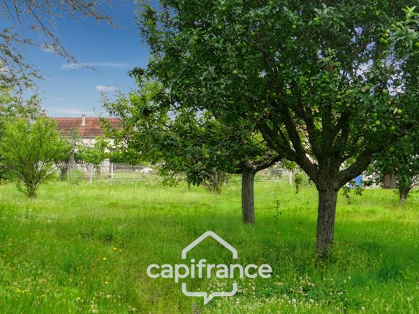 COMMENTRY (03) Maison à vendre 6 pièces et terrain de  1831 m2