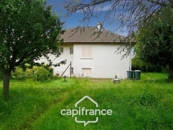 COMMENTRY (03) Maison à vendre 6 pièces et terrain de  1831 m2