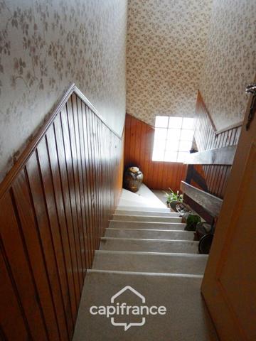 COMMENTRY (03) Maison à vendre 6 pièces et terrain de  1831 m2