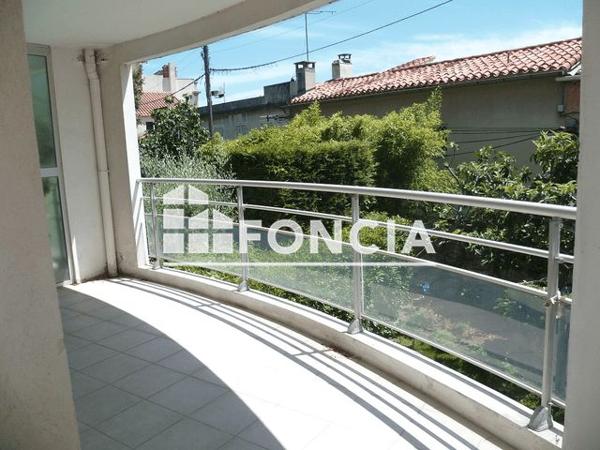 Location Appartement 3 pièces 78.66 m² - 64 RUE DU COMMANDANT ROLLAND Marseille 13008