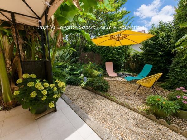 Élégante maison de caractère et jardin privé au cœur de Eymet