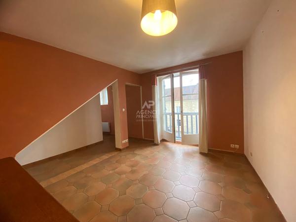 Appartement Auvers Sur Oise 3 pièce(s) 45.24 m2

Loyer €810/mois charges comprises **

- Ref : MG10751