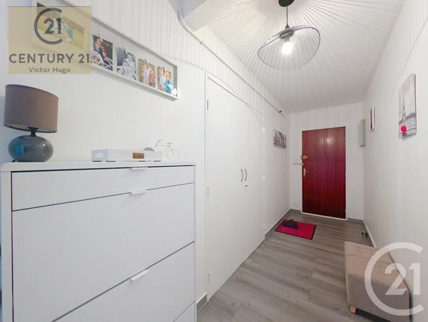 Appartement F3 à vendre  3 pièces - 72,26 m 2   LIMOGES  - 87