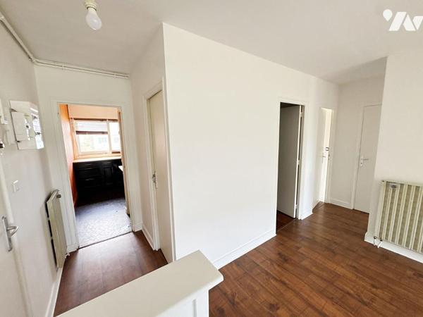 Bel appartement T3 de 64m2 avec balcon, cave et parking