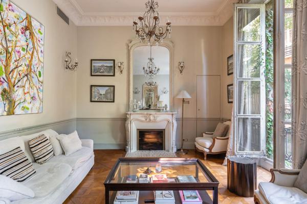 Vente Appartement de luxe Paris 6 3 Pièces 98 m²