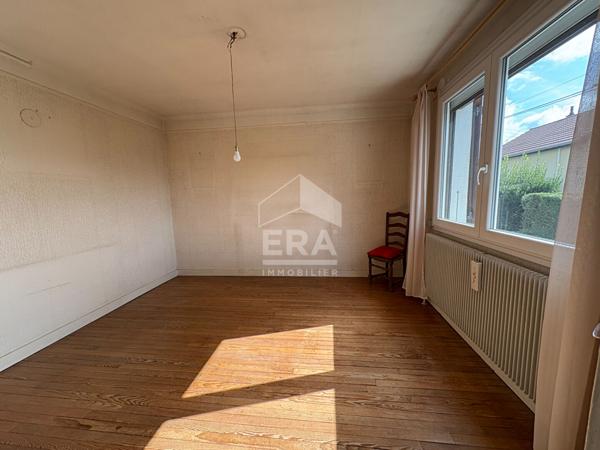 Charmante maison de 81 m², 3 chambres, à DOLE avec terrain plat  et clos de 500 m²