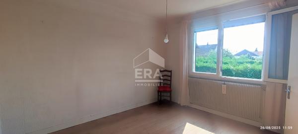 Charmante maison de 81 m², 3 chambres, à DOLE avec terrain plat  et clos de 500 m²