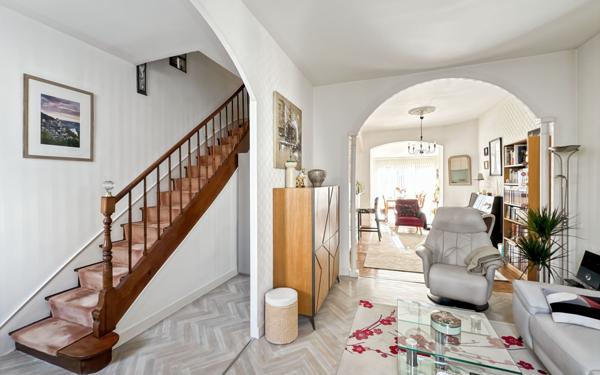Maison à vendre    3 pièces • 97 m2 Périgueux