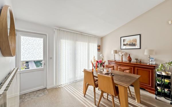 Maison à vendre    3 pièces • 97 m2 Périgueux