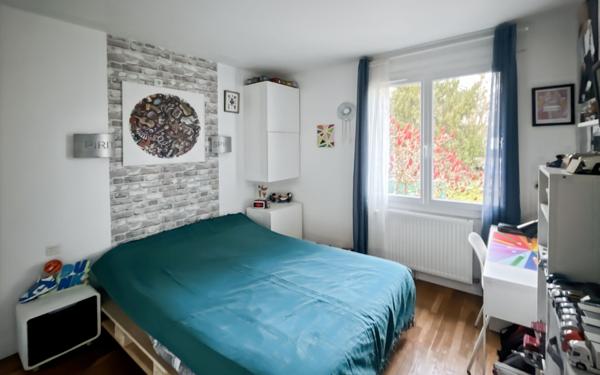 Maison à vendre    4 pièces •  Fay-aux-Loges