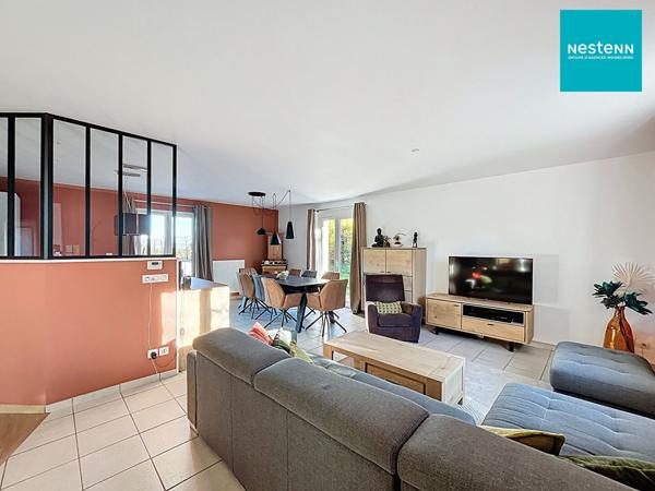 MONTBRISON (42600) : Maison récente de plain-pied - 3 chambres - 917 m² de terrain