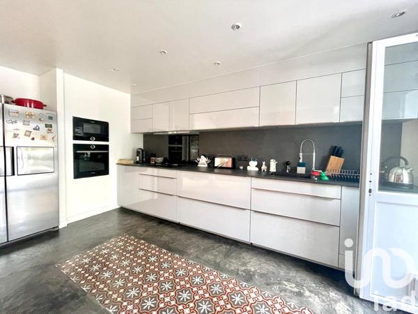 Maison à vendre 7 pièces 217 m² Asnières-sur-Seine