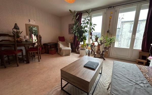 Appartement à vendre    3 pièces •  Brest