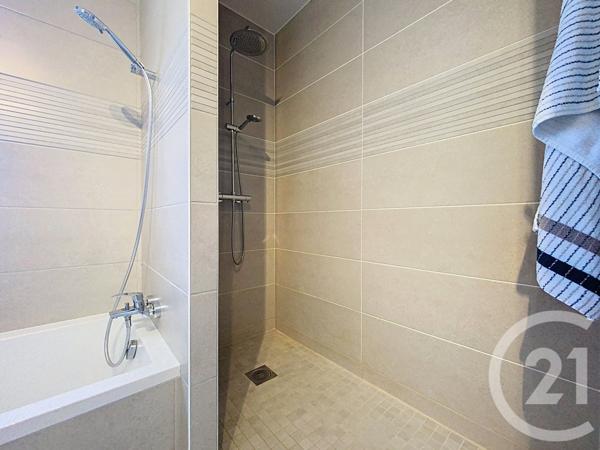 Maison à vendre  4 pièces - 94,02 m2 PORT DES BARQUES - 17