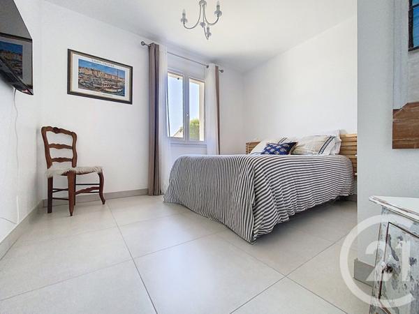 Maison à vendre  4 pièces - 94,02 m2 PORT DES BARQUES - 17