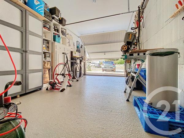 Maison à vendre  4 pièces - 94,02 m2 PORT DES BARQUES - 17