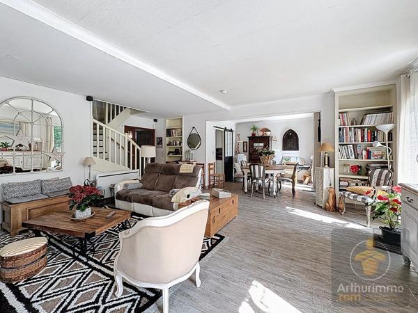 Vente Maison 7 pièces 175 m2 à Marolles-en-Brie