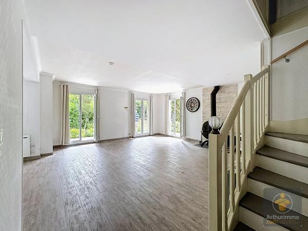 Vente Maison 7 pièces 175 m2 à Marolles-en-Brie