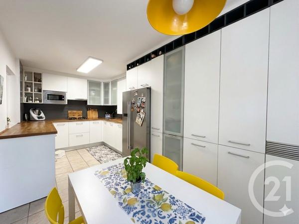 Appartement F4 à vendre  4 pièces - 83,31 m 2   HENDAYE  - 64