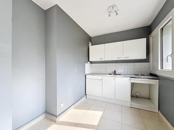 Carrieres-Sur-Seine 2P 45m2 Cave Parking en s/sol