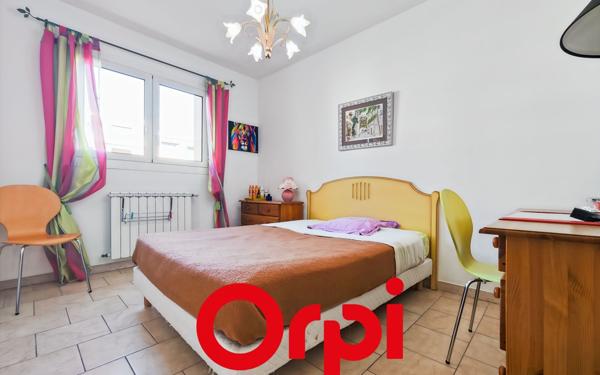 Appartement à vendre    4 pièces • 82,30 m2 Bandol