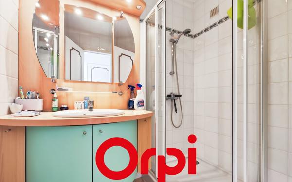 Appartement à vendre    4 pièces • 82,30 m2 Bandol