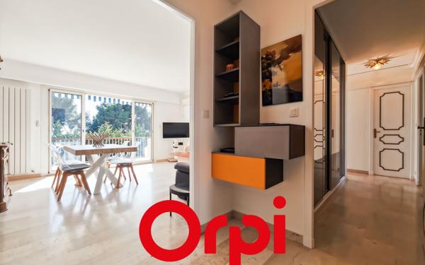 Appartement à vendre    4 pièces • 82,30 m2 Bandol