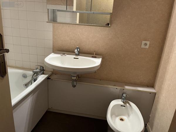 Appartement à vendre à Paris 19e arrondissement à Paris (75019), ref : 01067-889