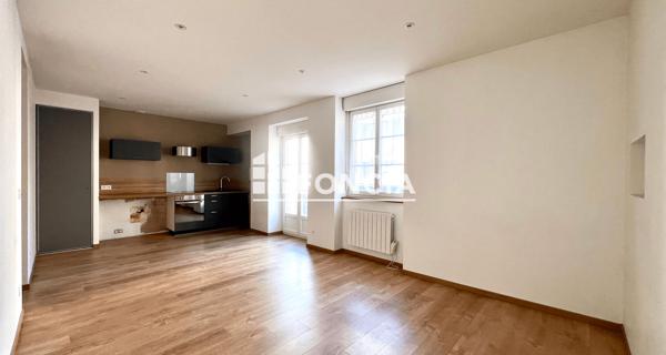 Location Appartement 2 pièces 44 m² - Firminy 42700