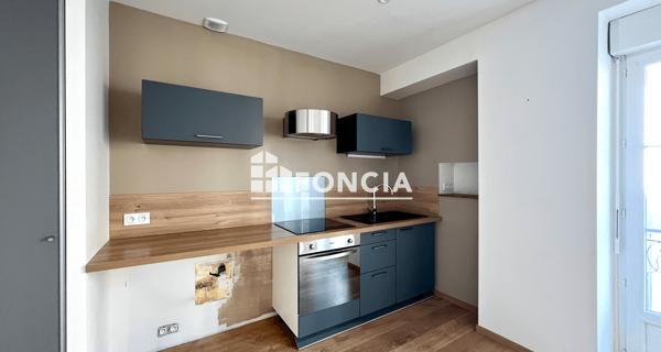 Location Appartement 2 pièces 44 m² - Firminy 42700