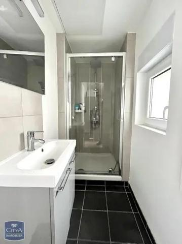 Maison à louer 3 pièces 59.04m² Lille (59000)