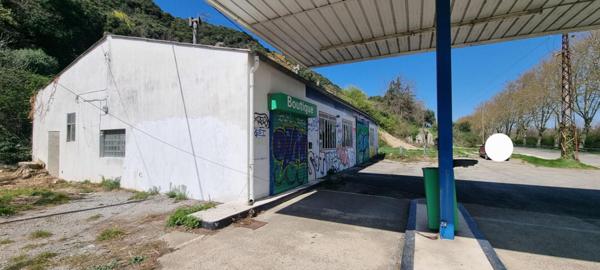 Immeuble  4 pièce(s) 220 m2