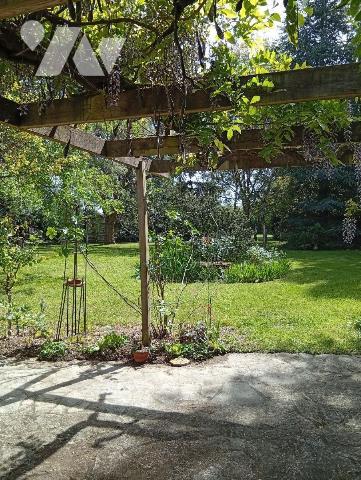 Propriété à vendre à Beaugency (45190) en Loiret (45)

À Beaugency, propriété à vendre d'une ...