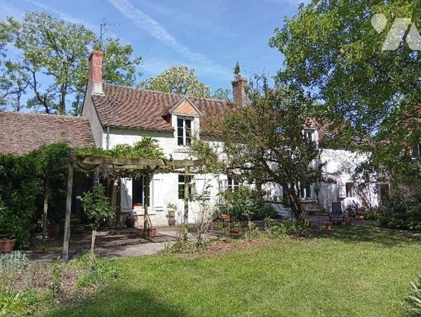 Propriété à vendre à Beaugency (45190) en Loiret (45)

À Beaugency, propriété à vendre d'une ...
