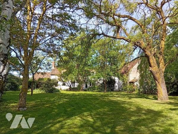 Propriété à vendre à Beaugency (45190) en Loiret (45)

À Beaugency, propriété à vendre d'une ...