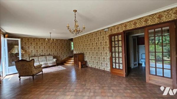 PEZOU MAISON 220m² sur 1ha 35a 64ca