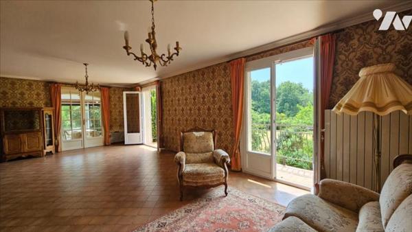 PEZOU MAISON 220m² sur 1ha 35a 64ca