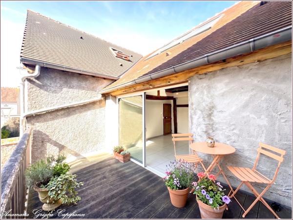 Immeuble à vendre COURVILLE SUR EURE (28) habitation+local commercial loué