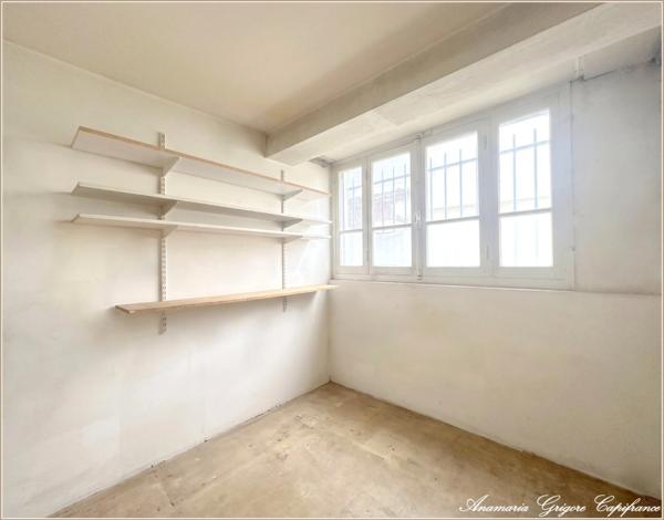 Immeuble à vendre COURVILLE SUR EURE (28) habitation+local commercial loué