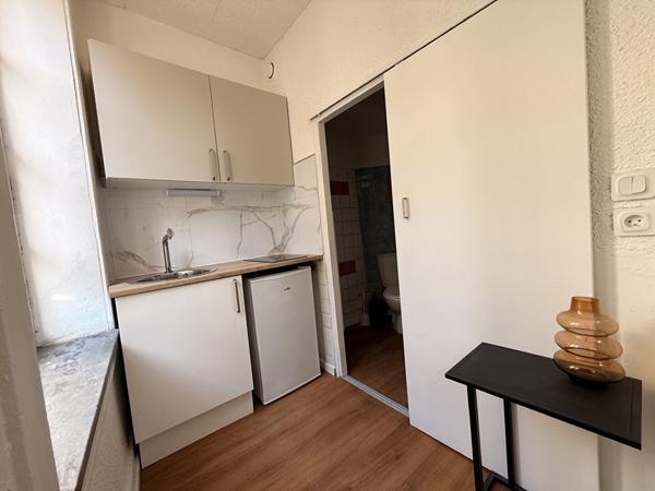 APPARTEMENT MEUBLE AU CENTRE VILLE DE CARCASSONNE