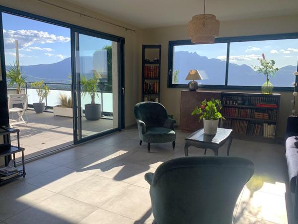 Vente / Appartement T4