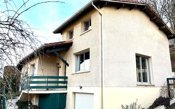 Maison à vendre    4 pièces •  Aire-sur-l'Adour