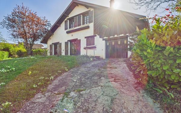 Maison à vendre    5 pièces •  Saint-Marcellin