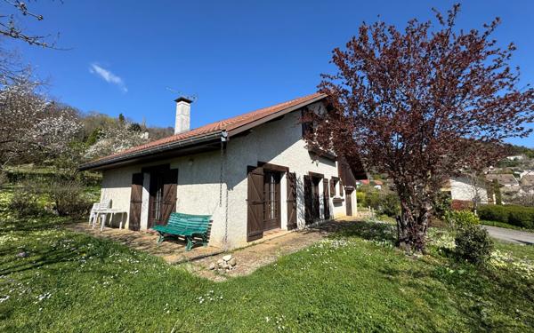 Maison à vendre    5 pièces •  Saint-Marcellin