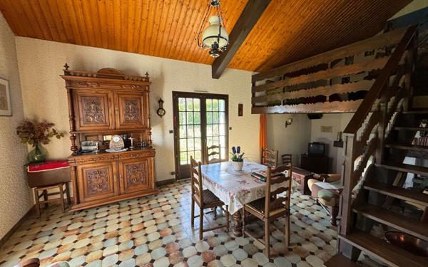 Maison à vendre    5 pièces •  Saint-Marcellin