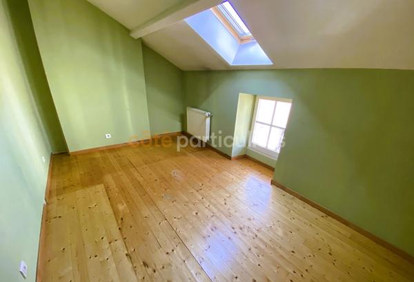 Vente
                Maison106,53 m² - 5 Pièces -
                    POITIERS (86000)
