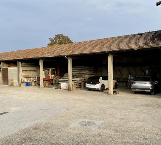 Hangar à aménager
