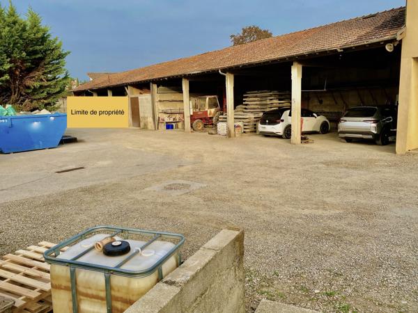 Hangar à aménager