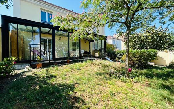 Maison à vendre    7 pièces • 153,59 m2 Maisons-Alfort